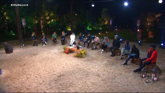 Enquete Ilha Record UOL: parcial aponta quem ganha os R$ 250 mil