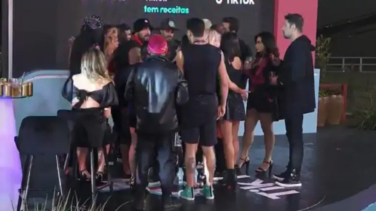 A Fazenda 2021: peões recebem 1ª punição após festa