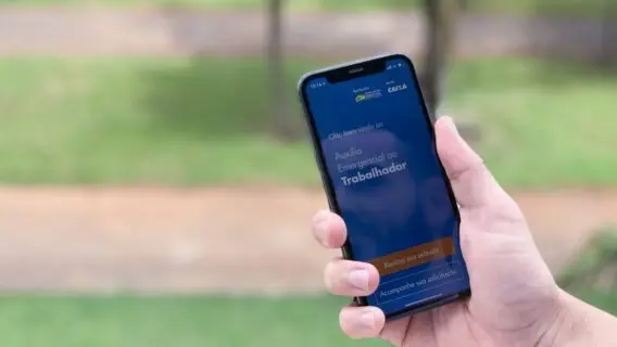 Governo levanta chance de prorrogação auxílio emergencial até 2022