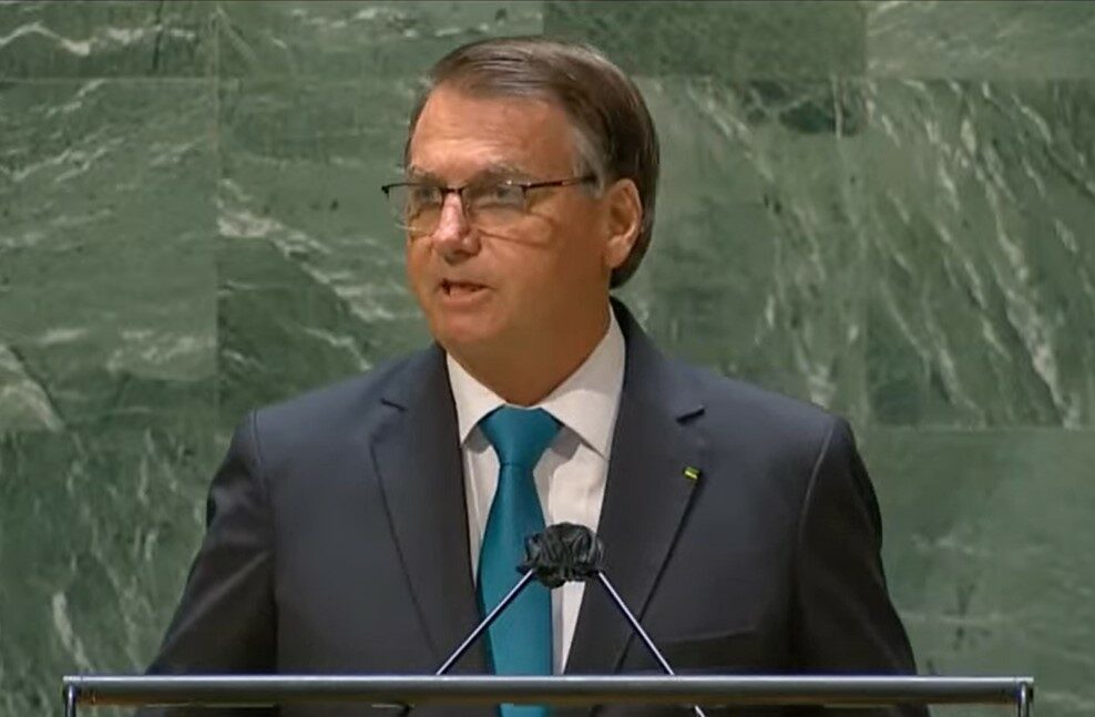 Bolsonaro mente na ONU