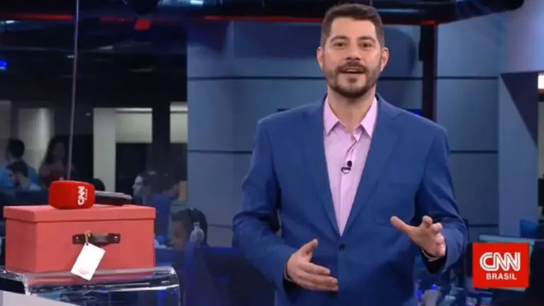 Por que Evaristo Costa saiu da CNN? Jornalista explica