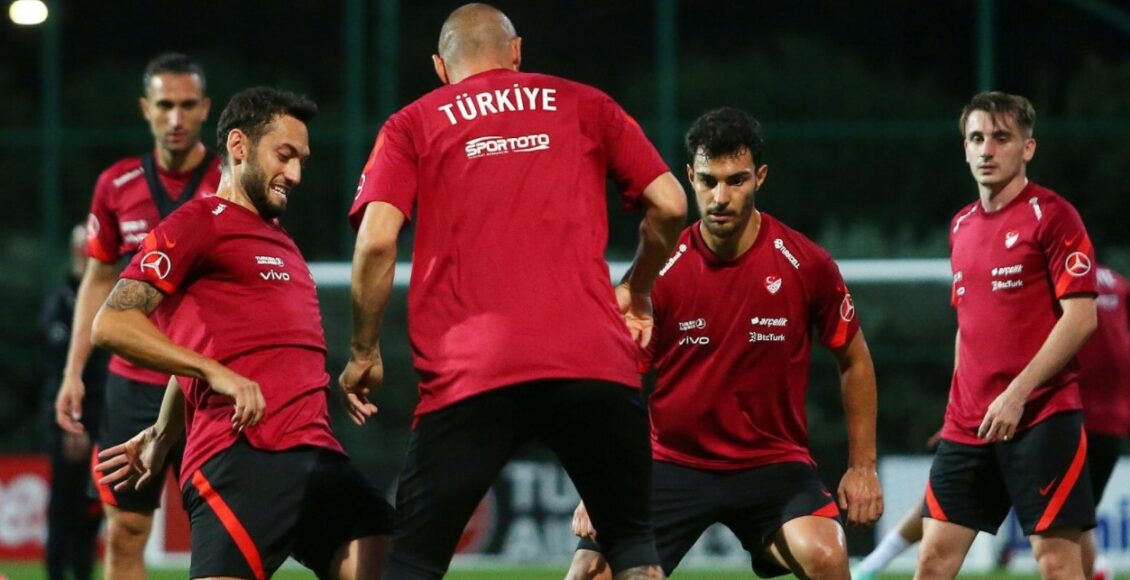 Turquia x Montenegro