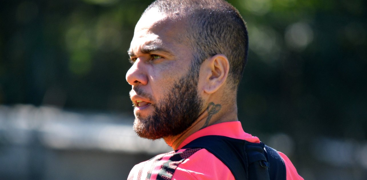 Depois do São Paulo, Daniel Alves vai para o Flamengo?