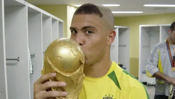 Quantos gols Ronaldo Fenômeno tem na carreira?