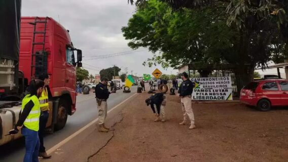 Afinal, qual o motivo da paralisação dos caminhoneiros em 2021?