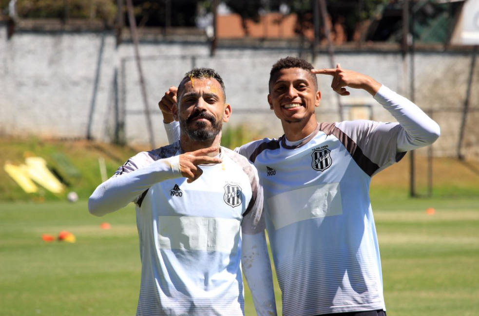 Ponte Preta x Sampaio Corrêa terá transmissão ao vivo do Premiere