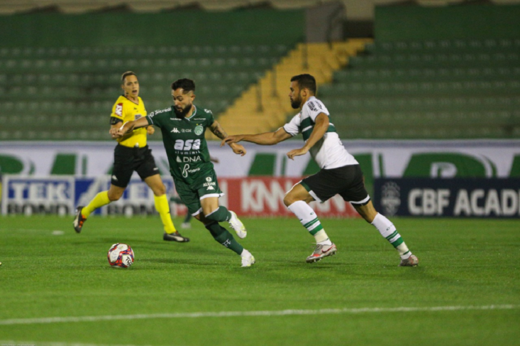 Jogos de hoje (27/11/23) de futebol ao vivo: horário e onde assistir