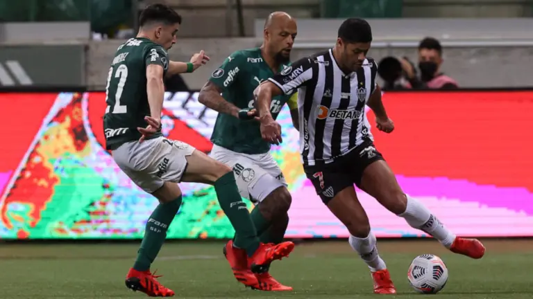Atlético MG x Palmeiras hoje: o que cada clube precisa para chegar à final