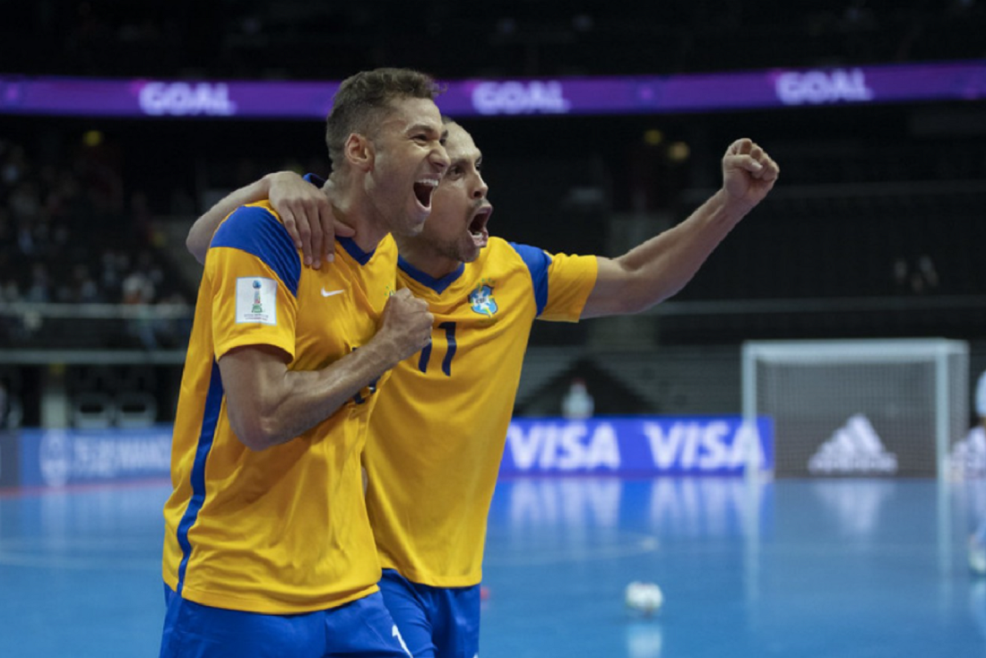 Brasil x Marrocos na Copa de Futsal terá transmissão ao vivo para todo o país