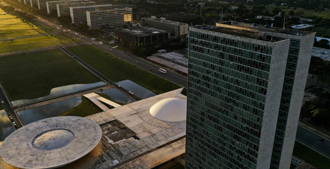 Reforma administrativa: O que é e o que pode mudar se for aprovada pelo Congresso Nacional; na foto, esplanada em Brasília - Foto: Marcello Casal Jr/Agência Brasil