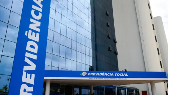 Pagamento do décimo quarto salário INSS 2021 foi aprovado? Entenda