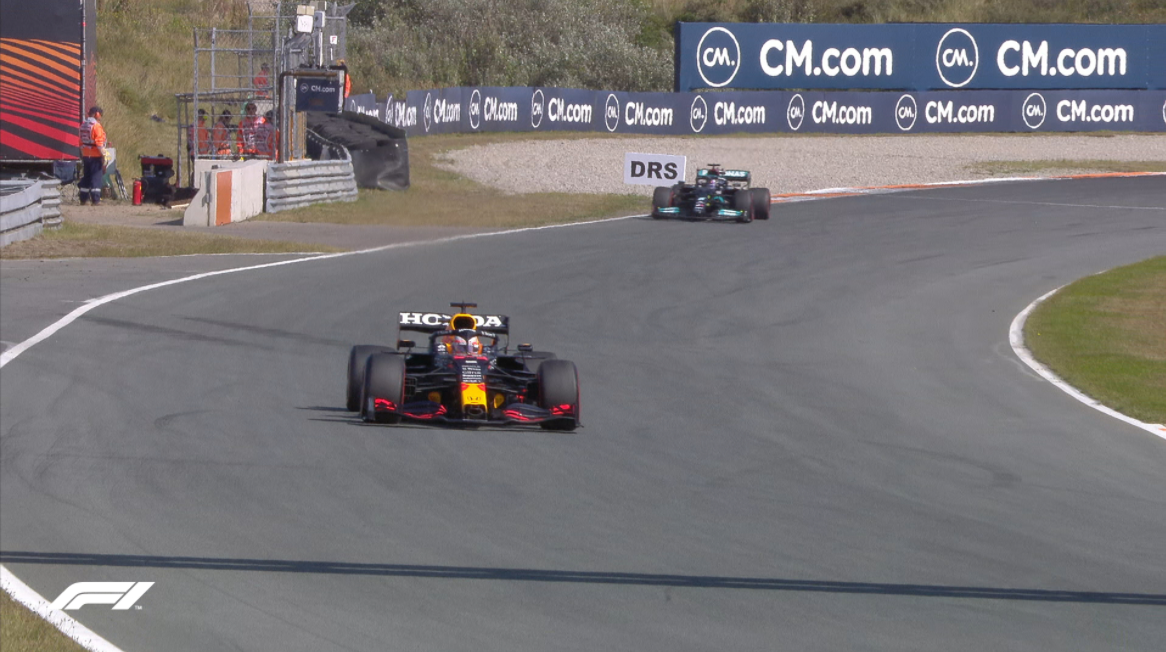 Com tranquilidade na parte final da corrida, Verstappen é quem ganhou a Fórmula 1 hoje