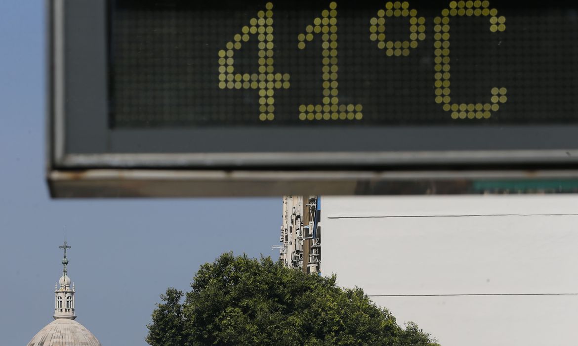 por que esta tão calor