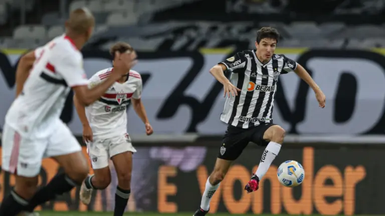 Horário do jogo São Paulo x Atlético MG e onde assistir ao vivo (25/9)