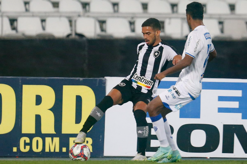 Onde assistir ao vivo o jogo do Botafogo hoje, segunda-feira, 13; veja  horário