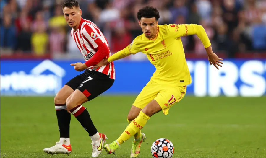 Liverpool está na liderança da classificação da Premier League