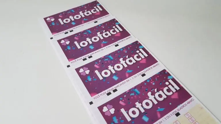 Resultado da Lotofácil 2327 de hoje, segunda-feira (20/09/21)