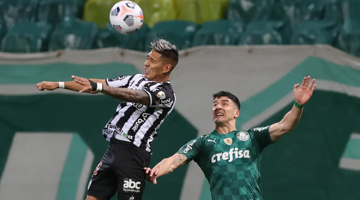 Depois do 0 a 0, quem vencer o jogo Atlético MG x Palmeiras hoje avança à final