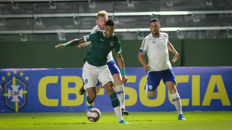 Assistir Avaí x Goiás AO VIVO, horário do jogo e escalação – (21/9)