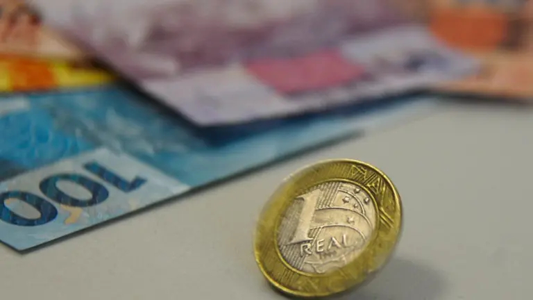 Novo salário mínimo 2022: Aposentados do INSS vão ganhar mais