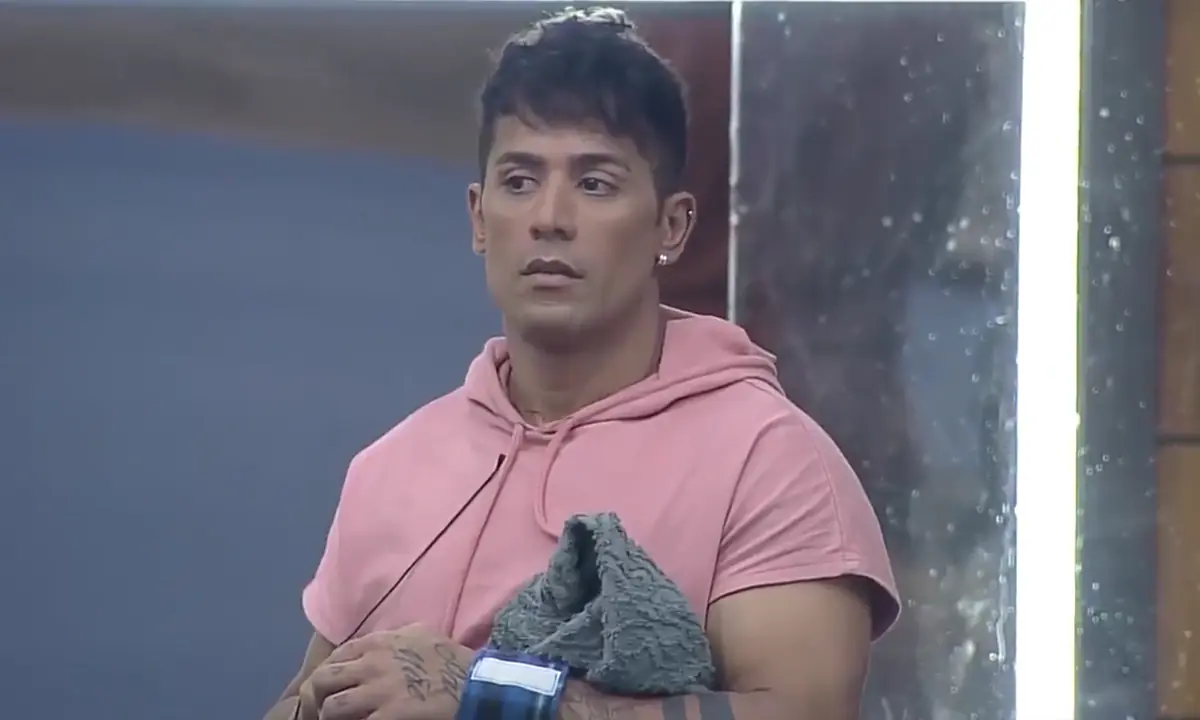 Tiago Piquilo em A Fazenda 2021