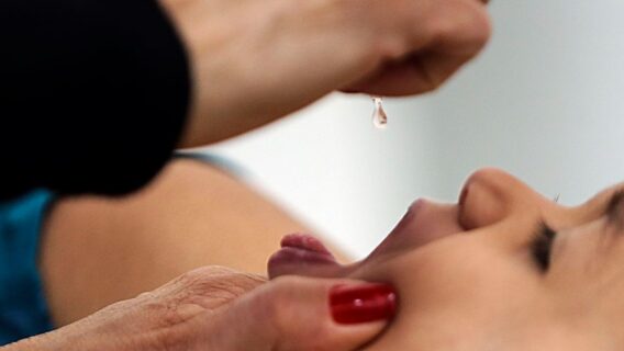 Campanha da vacinação infantil começa dia 1 de outubro no Brasil