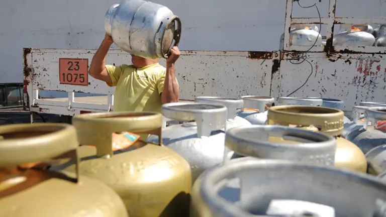 Vale Gás auxílio do governo: como conseguir e quais estados recebem 