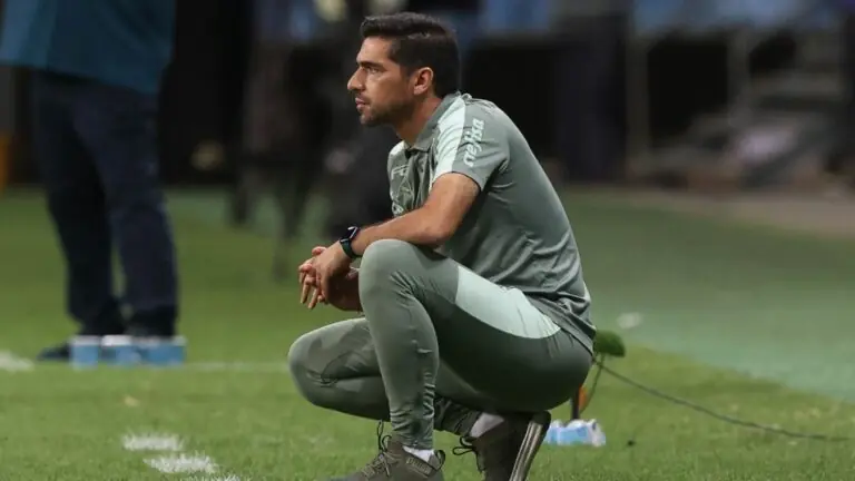 Abel Ferreira vai deixar o Palmeiras? Críticas abalam português