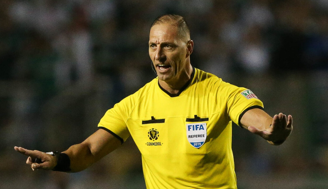Conheça o árbitro da final da Libertadores 2021