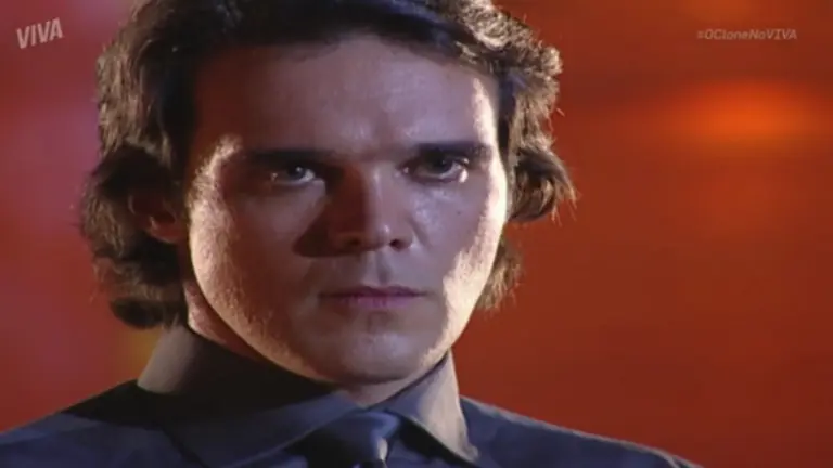 Com quem Said fica no final da novela O Clone?