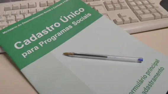 Como saber o código da família no Cadúnico?