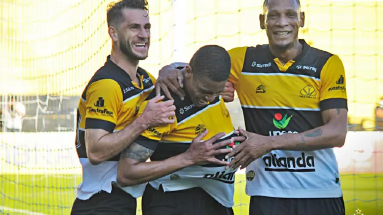 Horário e onde assistir jogo do Criciúma x Botafogo-PB ao vivo – (16/10)