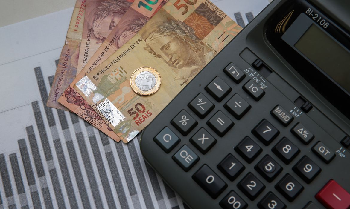 Pagamento retroativo do Auxílio Brasil