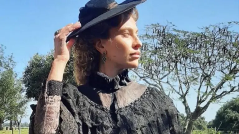 Quem é Elisa na novela Nos Tempos do Imperador?