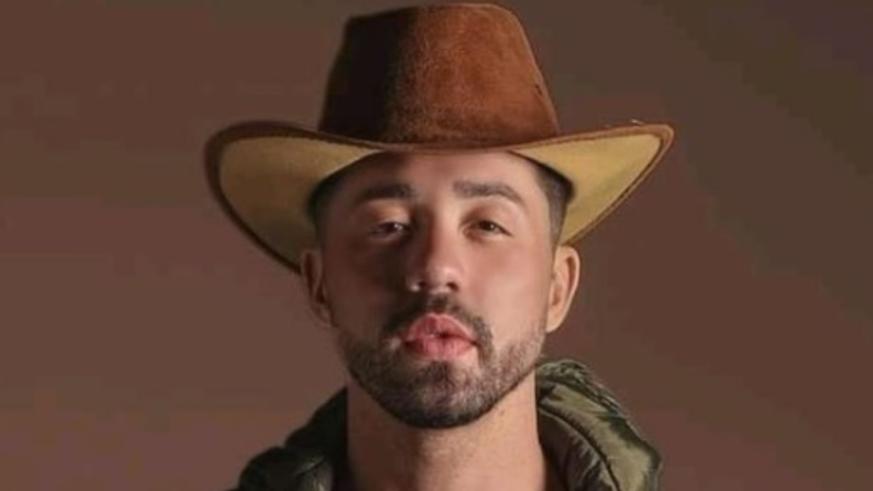 Enquete UOL A Fazenda