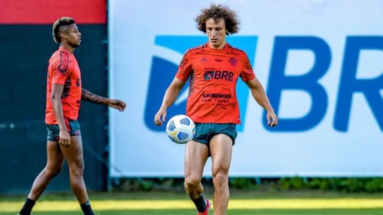 Escalação do Flamengo para o jogo de amanhã contra o Athletico-PR