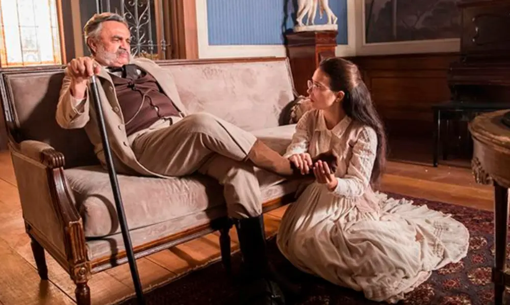 eudoro morre em nos tempos do imperador