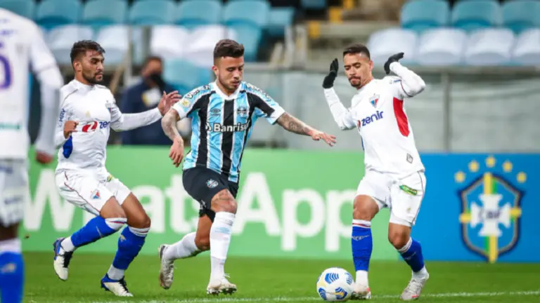 Fortaleza x Grêmio AO VIVO: onde assistir e horário do jogo hoje – 13/10