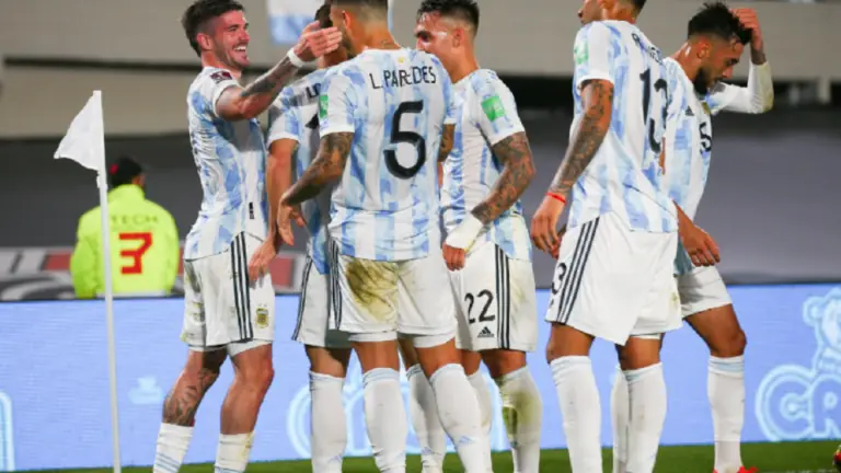 Horário e onde assistir jogo da Argentina e Peru ao vivo hoje – 14/10