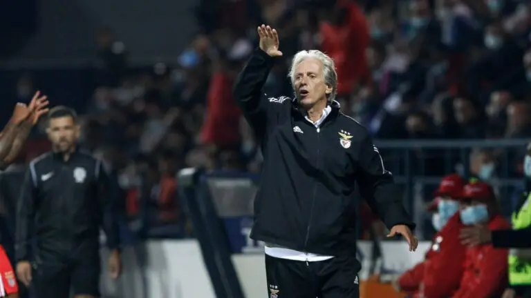 Jogo do Vizela x Benfica hoje ao vivo: onde assistir e escalações – 24/10