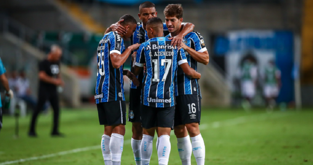 Grêmio ainda não saiu do Z-4 e Felipão segue pressionado no clube