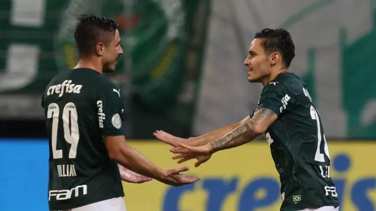 Jogos do Brasileirão hoje, domingo (31/10): saiba onde assistir ao vivo