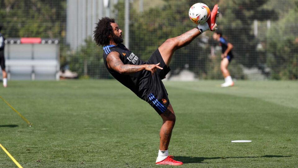 lateral marcelo no corinthians