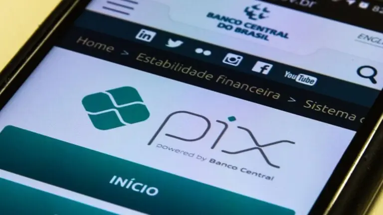 Para evitar fraudes, Pix agora tem limite de valor R$ 1 mil à noite