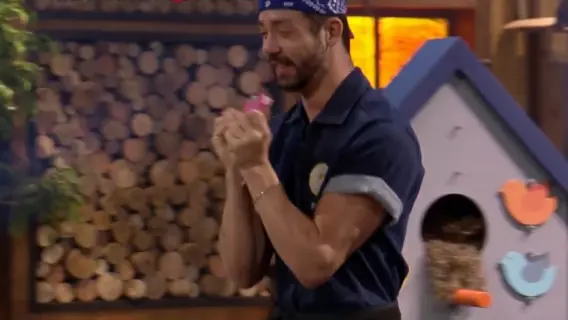 Rico ganha a prova do fazendeiro; Tiago, Day e Erika estão na roça