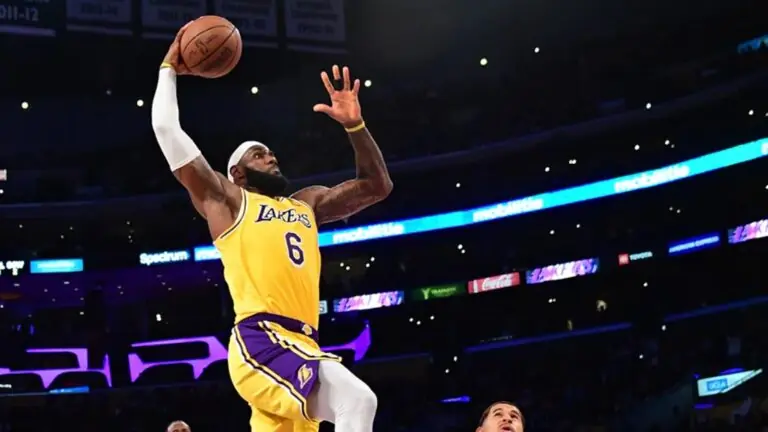 Jogo do Lakers x Suns hoje: onde assistir e horário da NBA ao vivo – 22/10