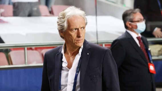 Saiba onde assistir ao jogo do Vitória x Benfica hoje ao vivo – 27/10