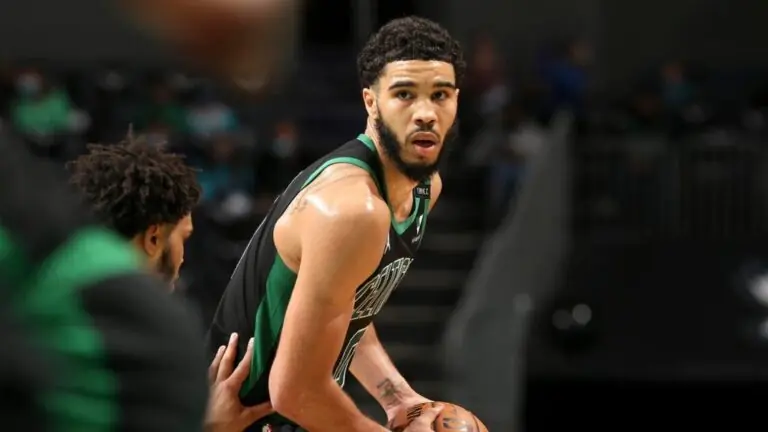 Jogo do Celtics x Bucks: horário e onde assistir a NBA hoje (12/11)