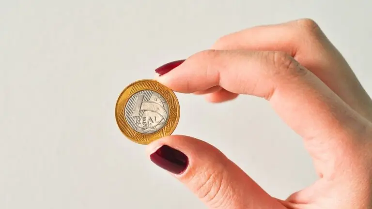 Qual a renda necessária para receber o Auxílio Brasil?