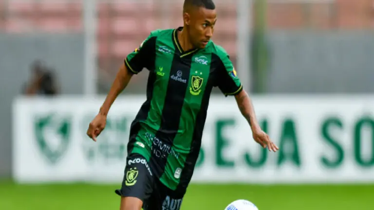 América MG x Atlético GO hoje: onde assistir e horário do jogo (17/11)